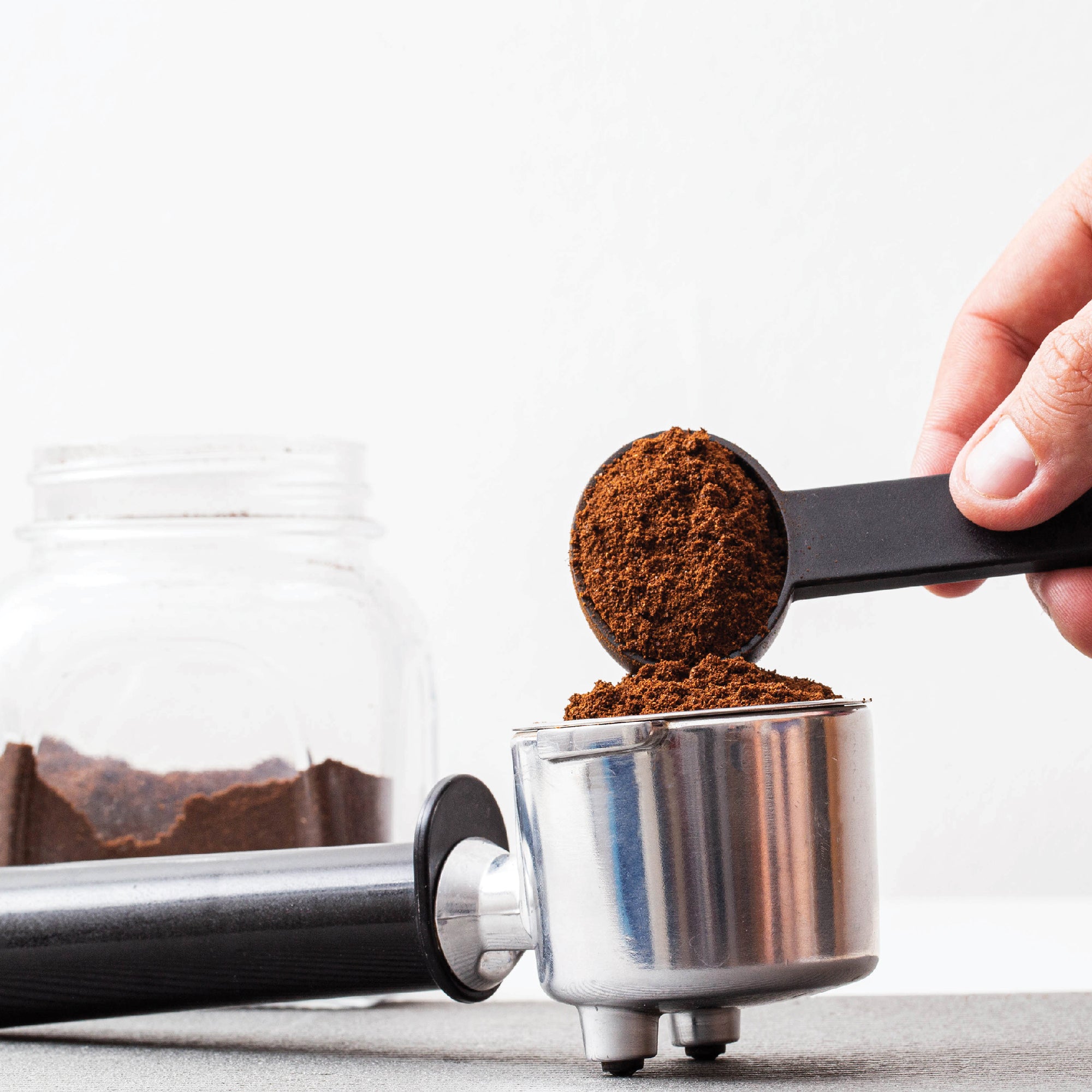 All You Need to Know about Coffee Ratios: How Many Scoops of Coffee Should You Use per Cup?
