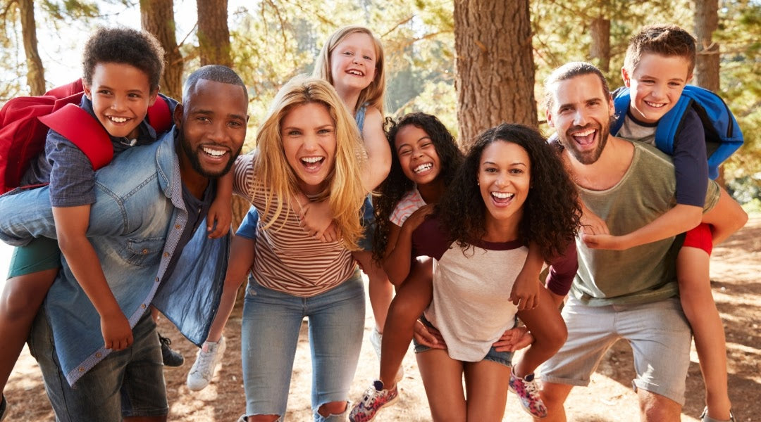 Simple, Uplifting Traditions To Incorporate With Friends And Family This Holiday Season