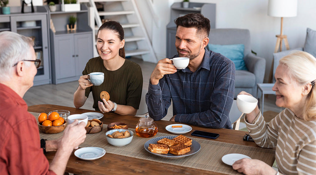 10 Ways To Continue The Connection With Family Members And Loved Ones After The Holidays