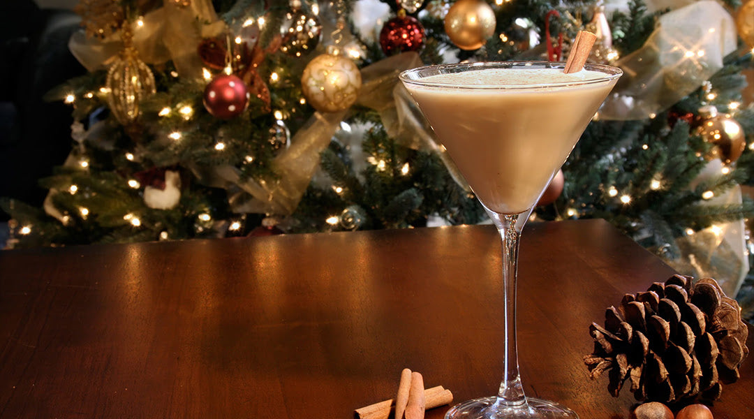 From Fun & Festive To Wintery & Weird, These 10 Incredible Holiday Cocktails Are A Must-Try This Season